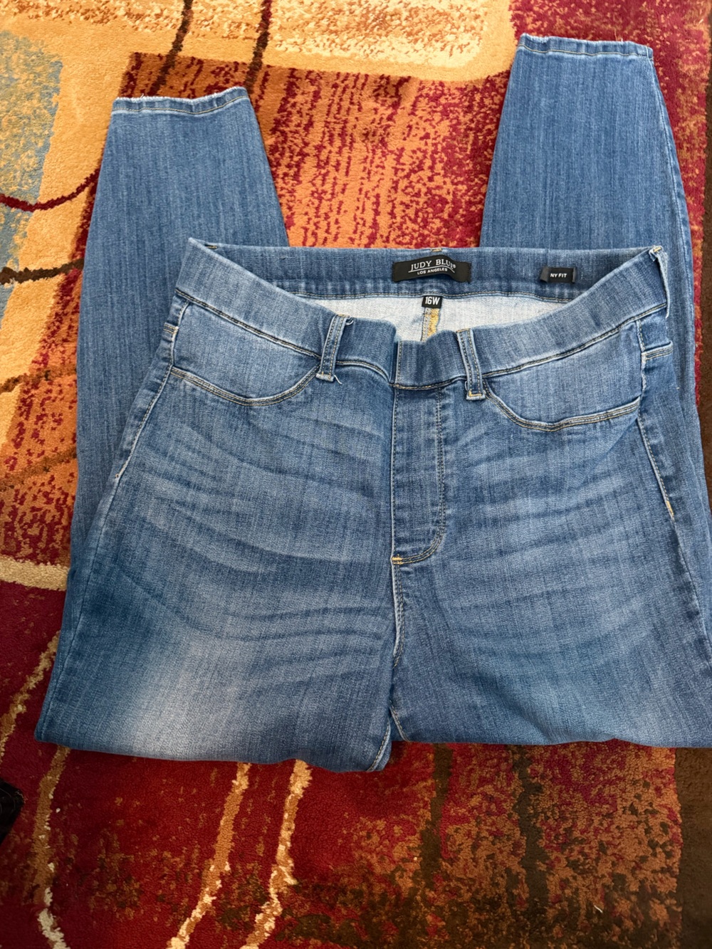 Judy Blue Medium Wash Skinny Jeans